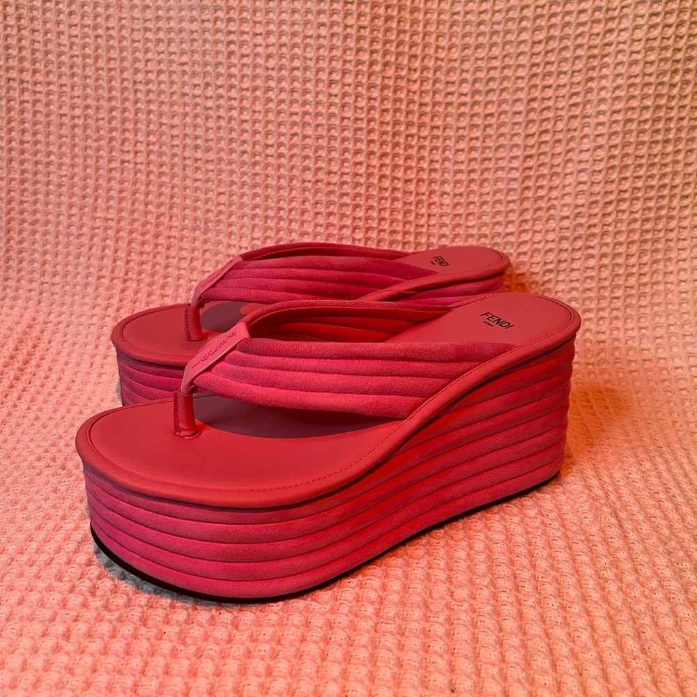 Fendi Promenade Flatform Flip Flops